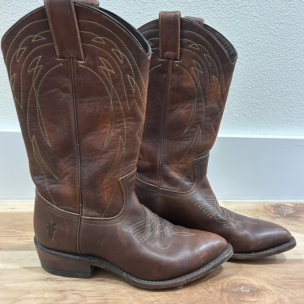 Frye Rich Brown Western Boots